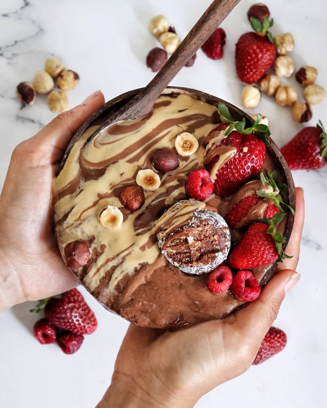 Chocolate Brownie Protein Smoothie Bowl