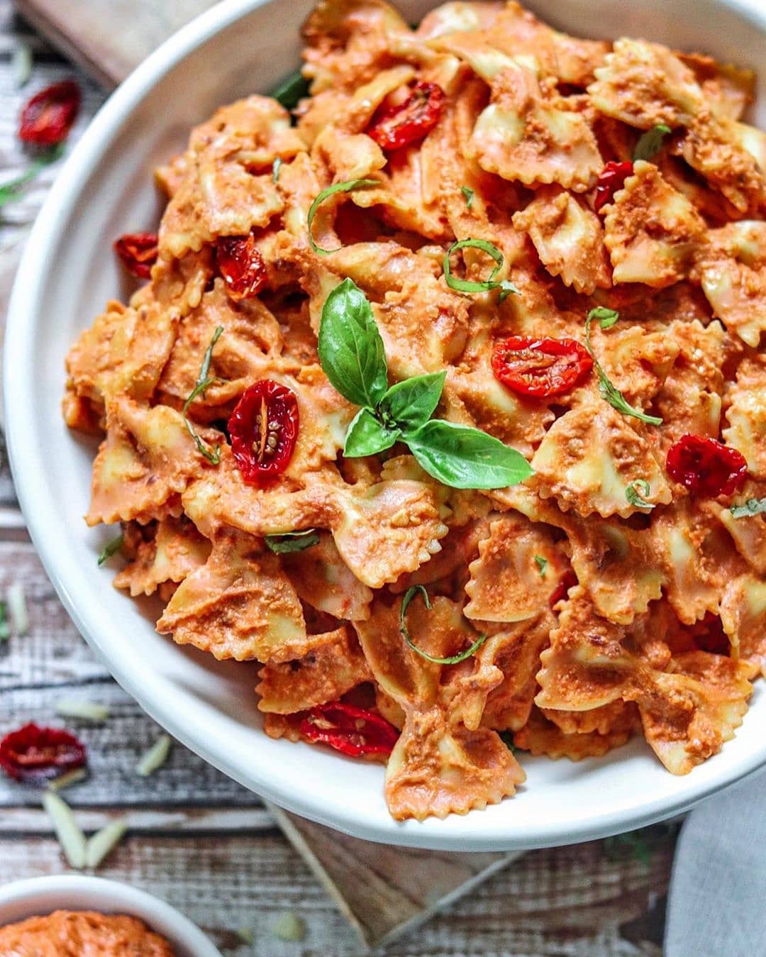 Pasta with Sun Dried Tomato Pesto