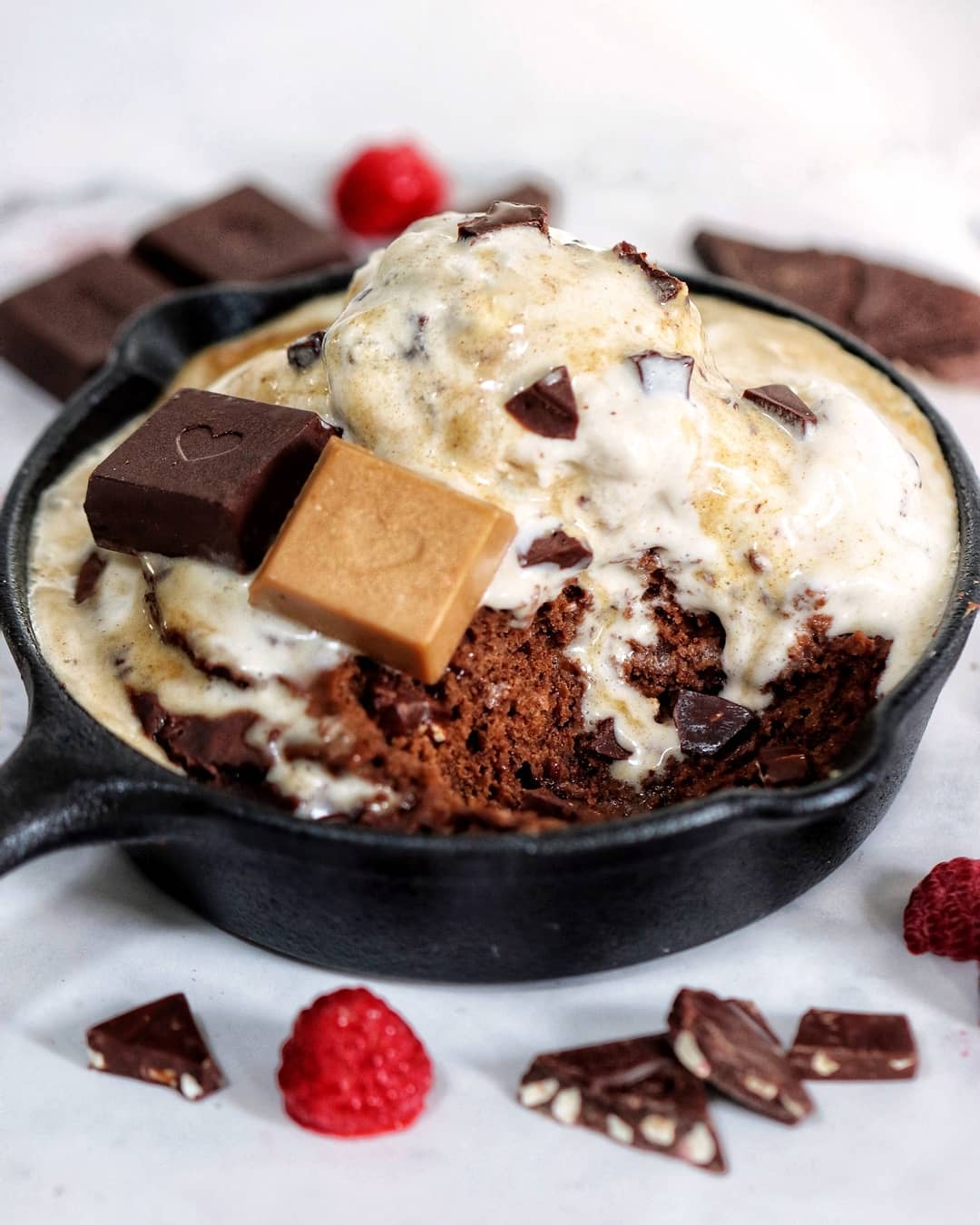 Vegan Skillet Brownie Sundae
