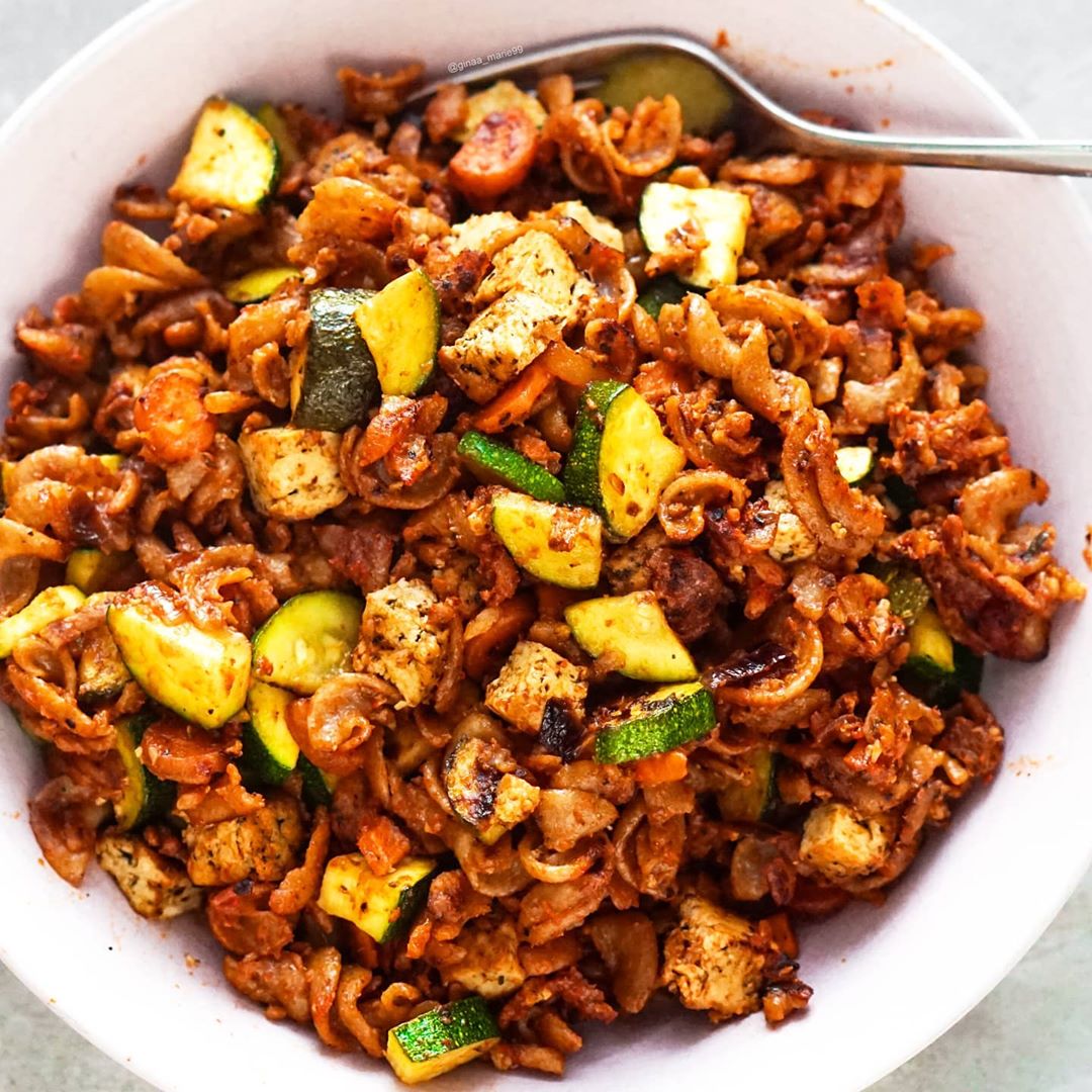 Easy Vegan Zucchini Bolognese Pasta