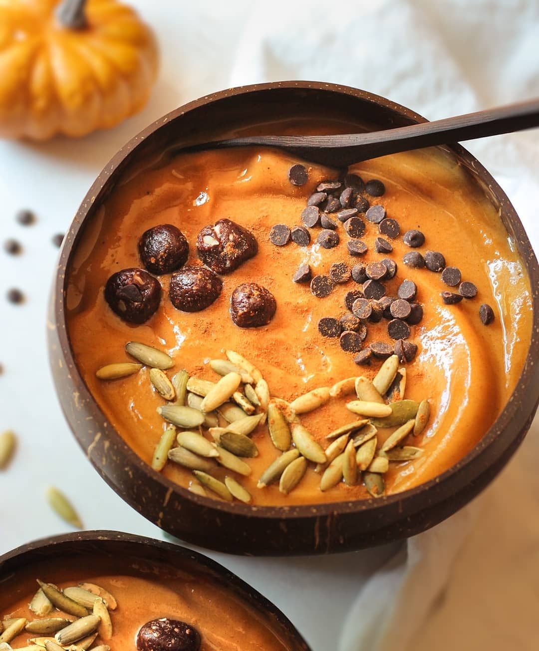 Vegan Pumpkin Smoothie Bowl
