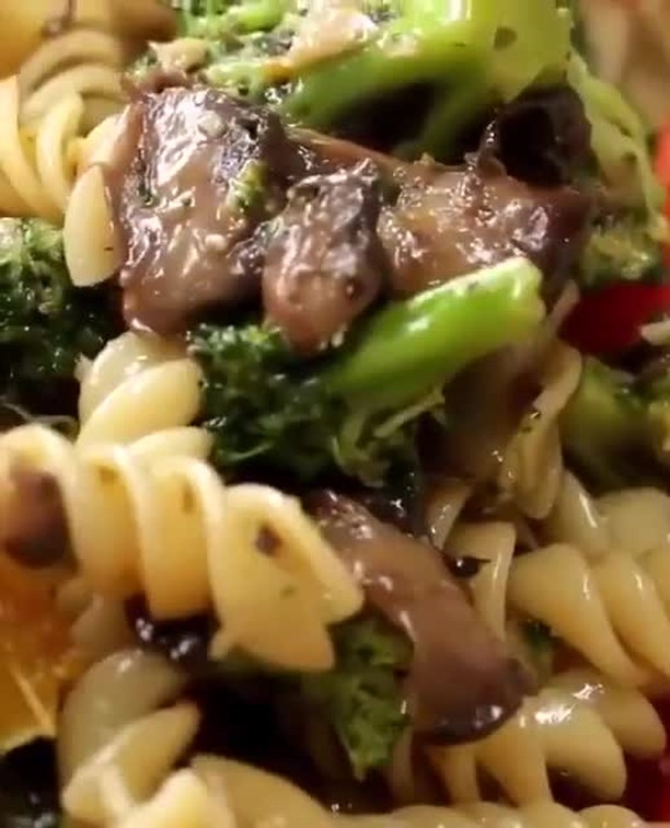 Garlic Veggie Rotini Pasta