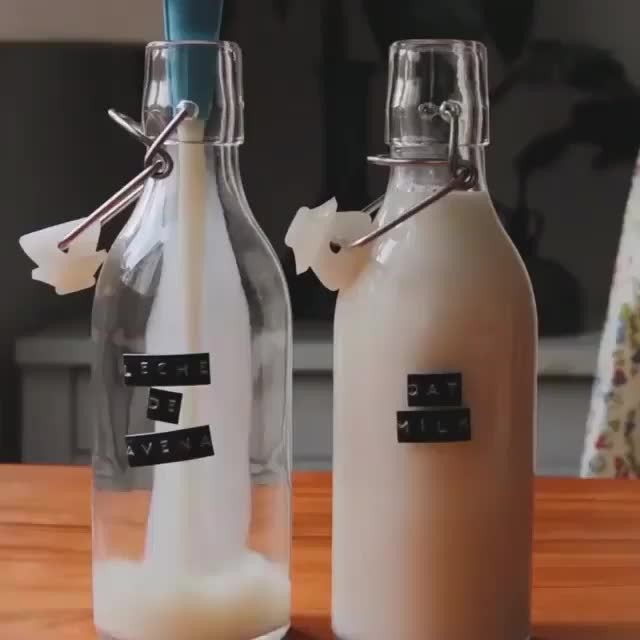 Homemade Oat Milk Using Juicer