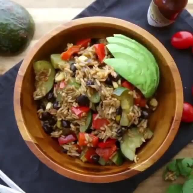 One-Pot Vegan Burrito Bowl