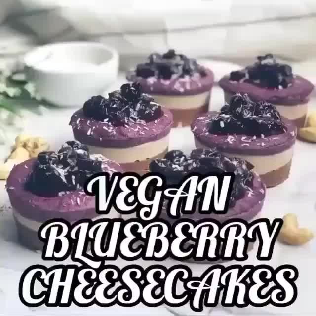Vegan No-Bake Blueberry Cheesecakes