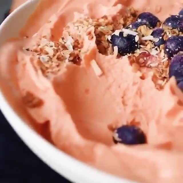 Three-Ingredient Papaya Nice Cream