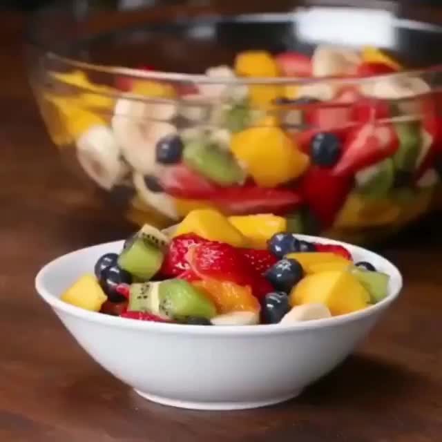 Fresh Fruit Salad with Lime