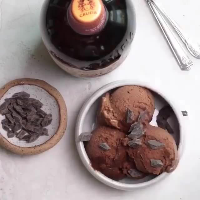 Chocolate Banana Nice Cream