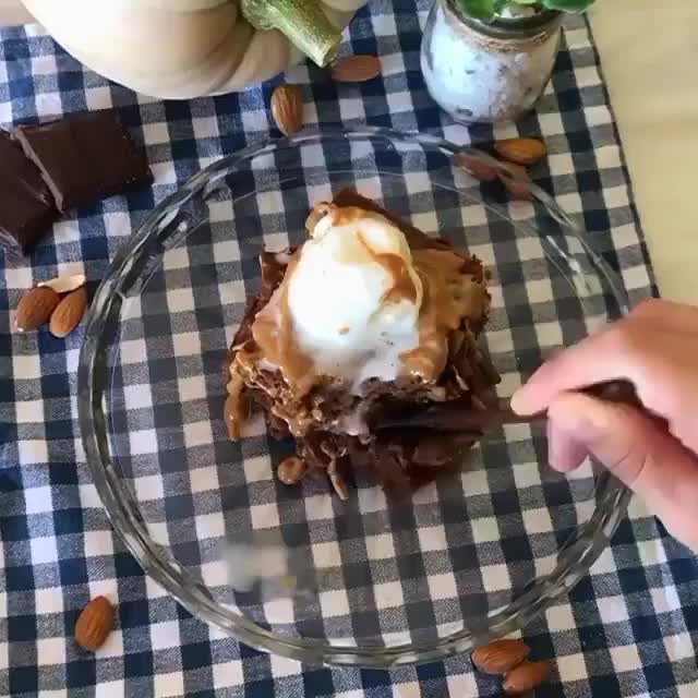 Vegan Butternut Squash Brownies