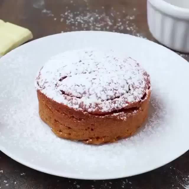 Red Velvet Lava Cake