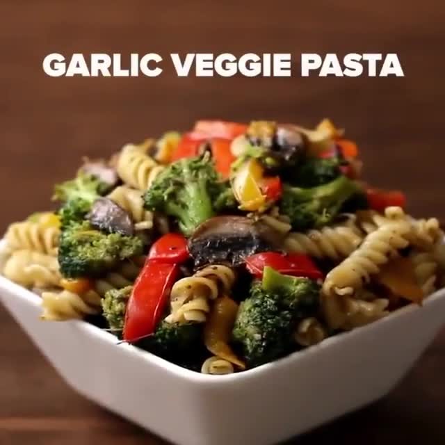 Garlic Veggie Rotini Pasta