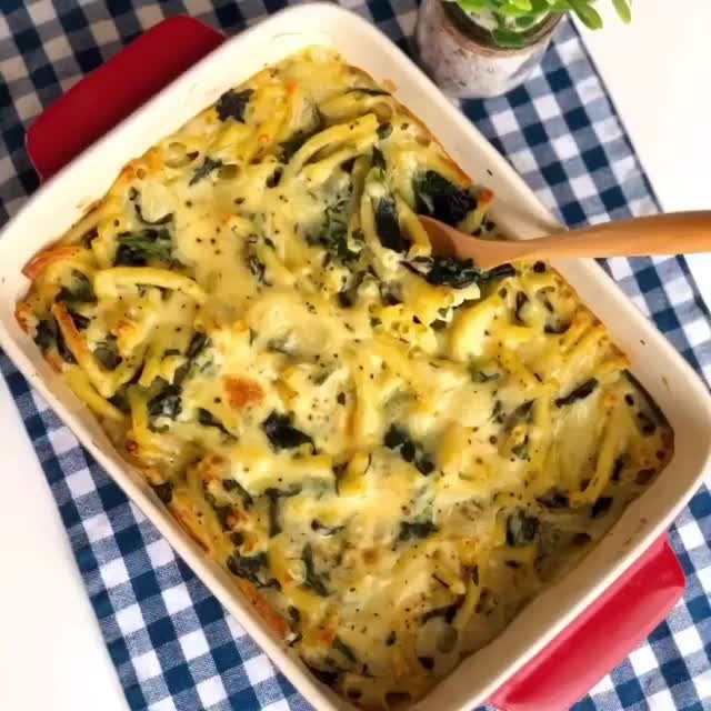 Vegan Spinach Macaroni Gratin