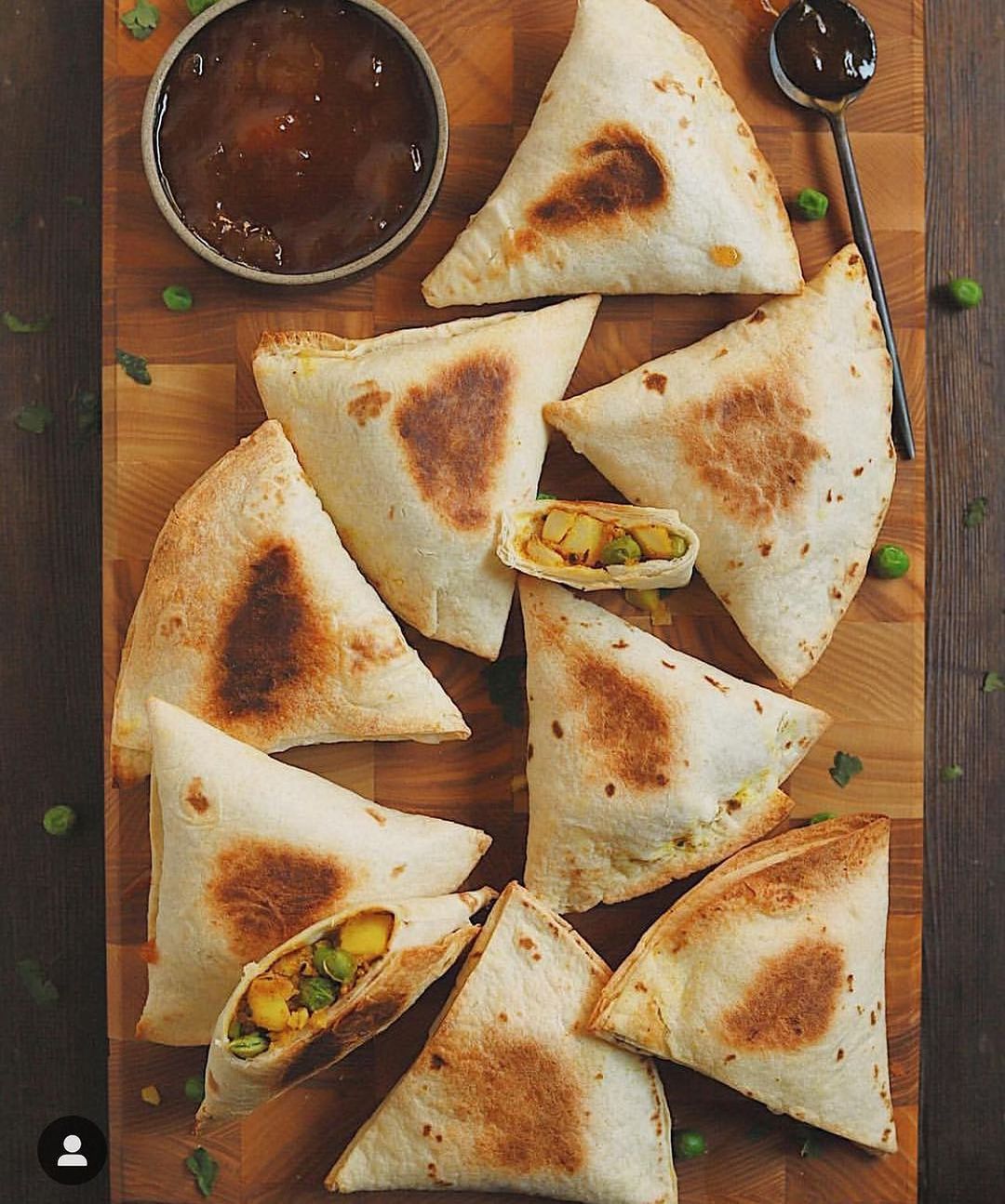 Easy Vegan Wrap and Bake Samosas