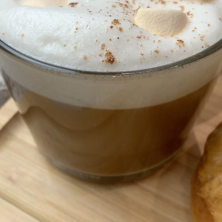Homemade Pumpkin Spice Latte Drink