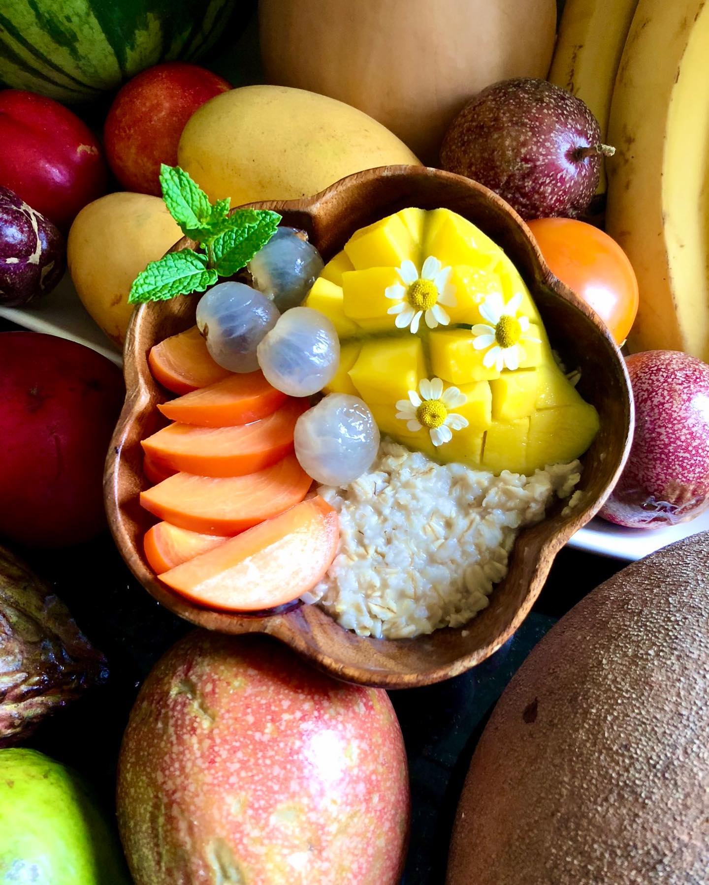 Gluten-Free Oatmeal Bowl with Fruits