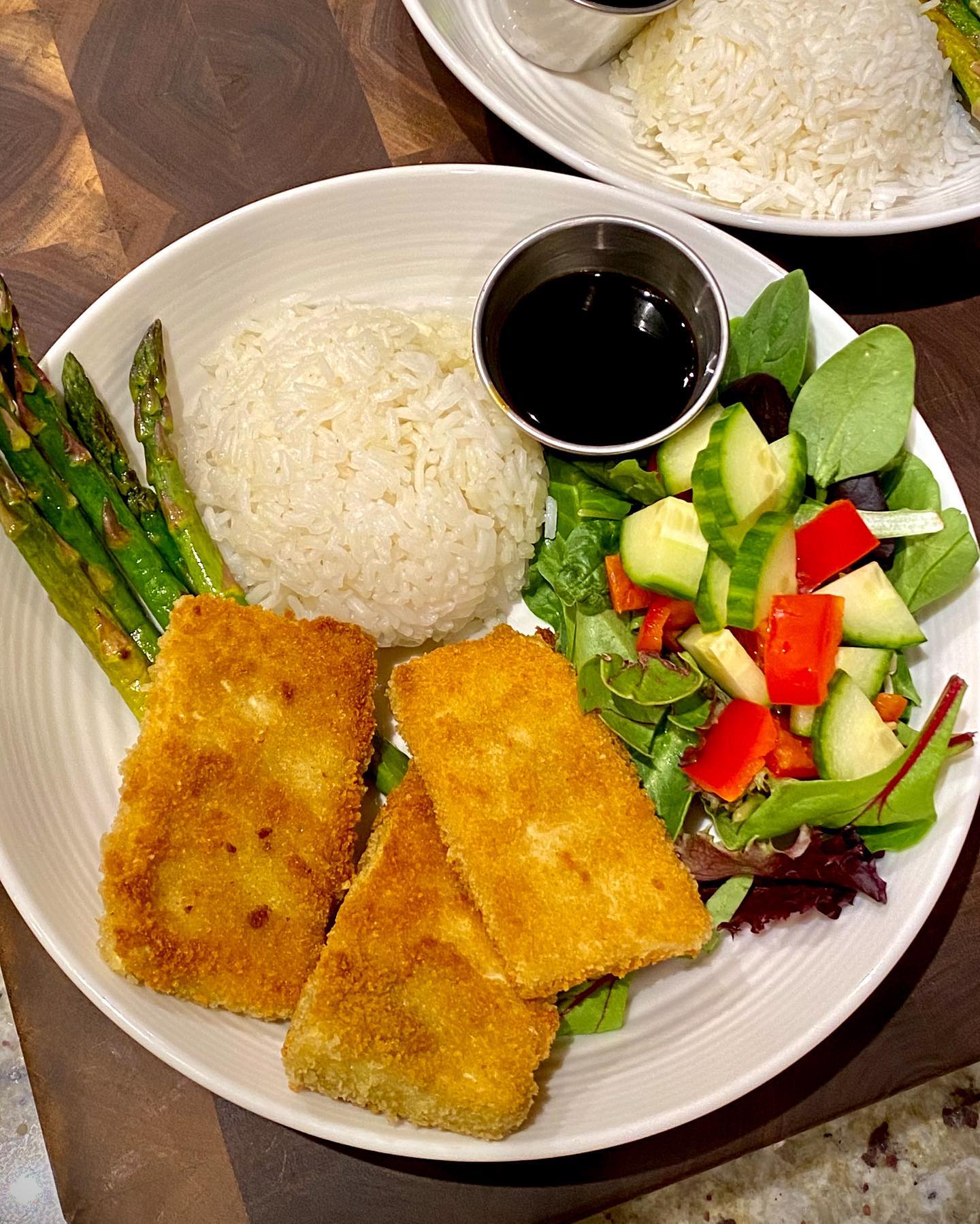 Crispy Tofu Bites with Dipping Sauce