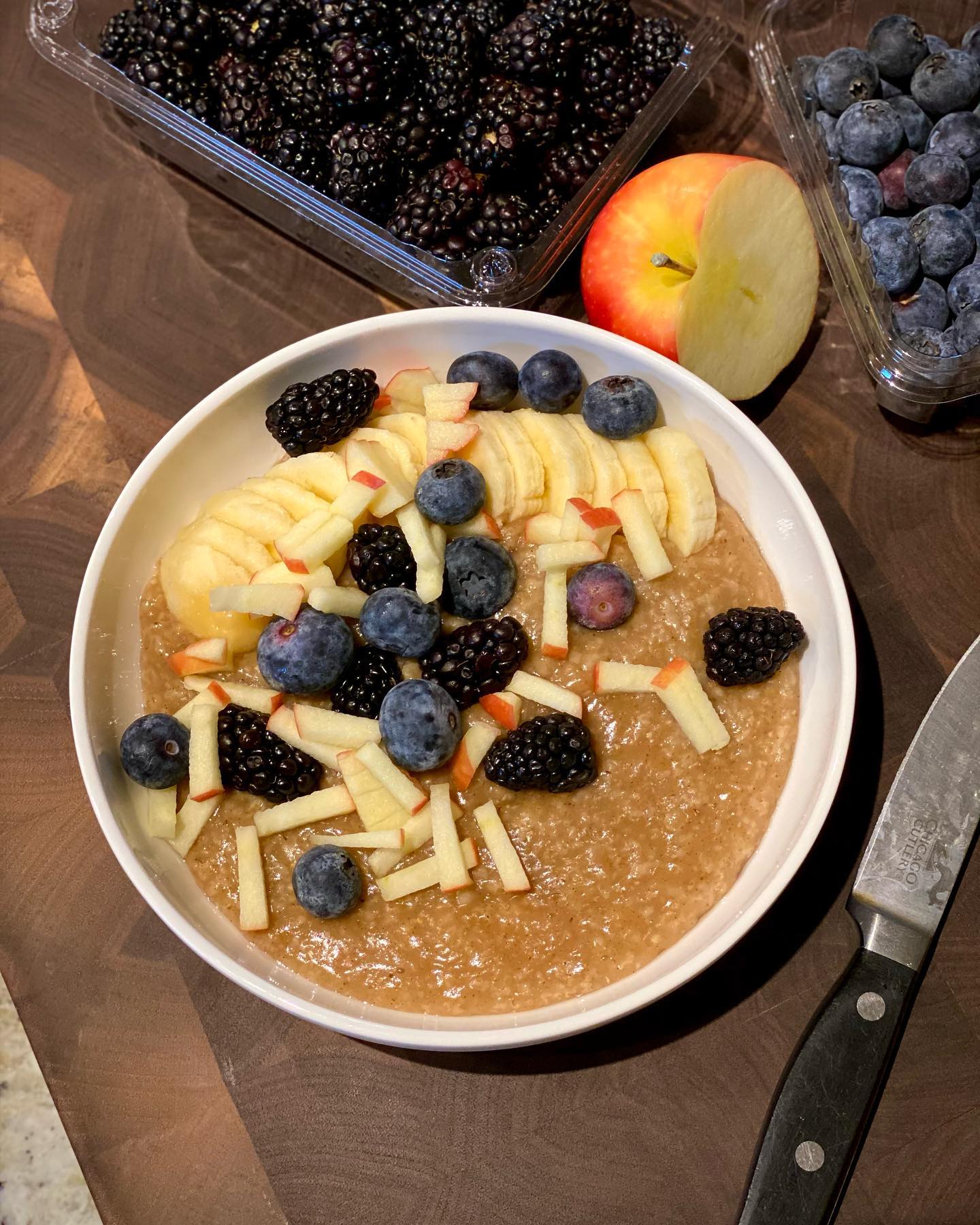Spiced Oatmeal Bowl with Fresh Fruits