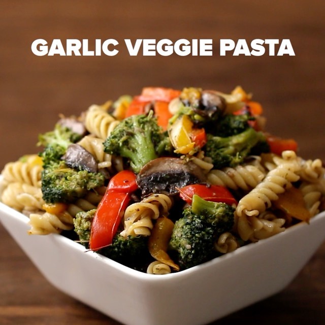Garlic Veggie Pasta