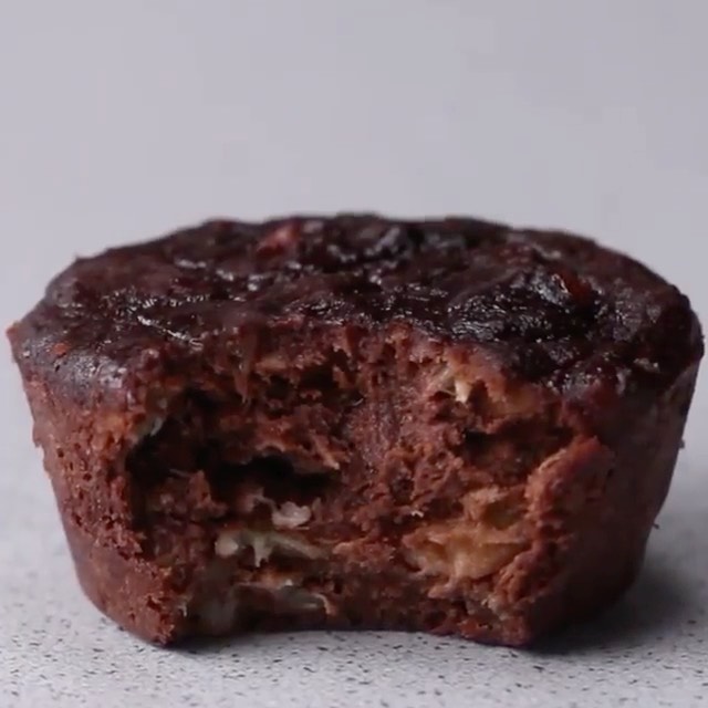 Flourless Chocolate and Blueberry Banana Muffins