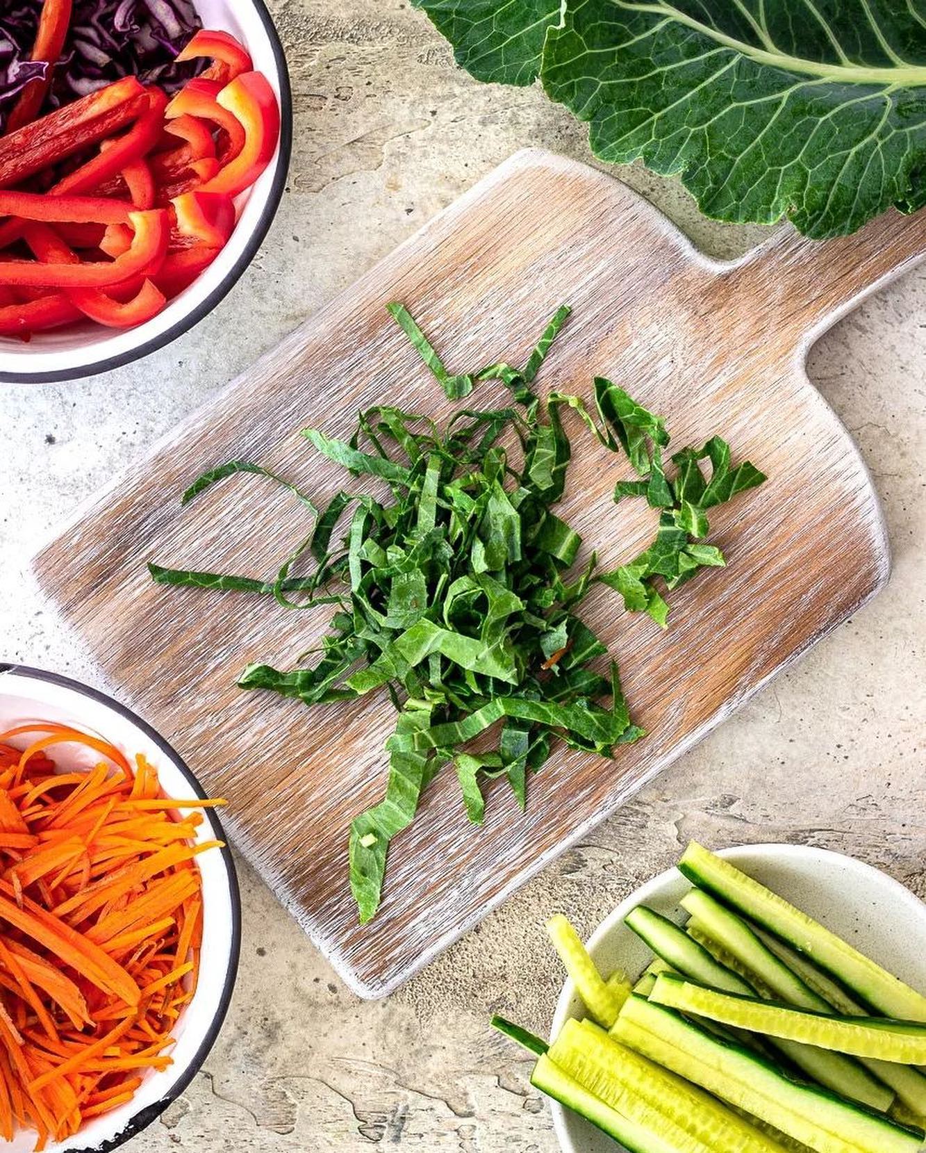 Vegan Summer Rolls with Tempeh and Peanut Dipping Sauce
