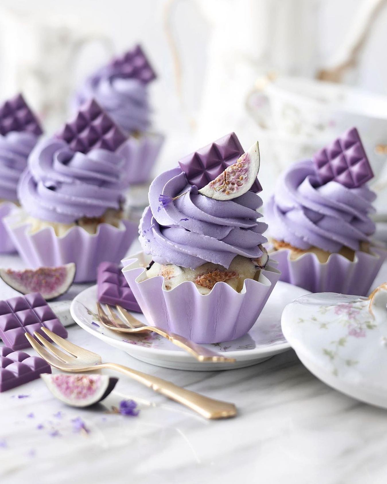 Vanilla Fig Cupcakes with Frosting