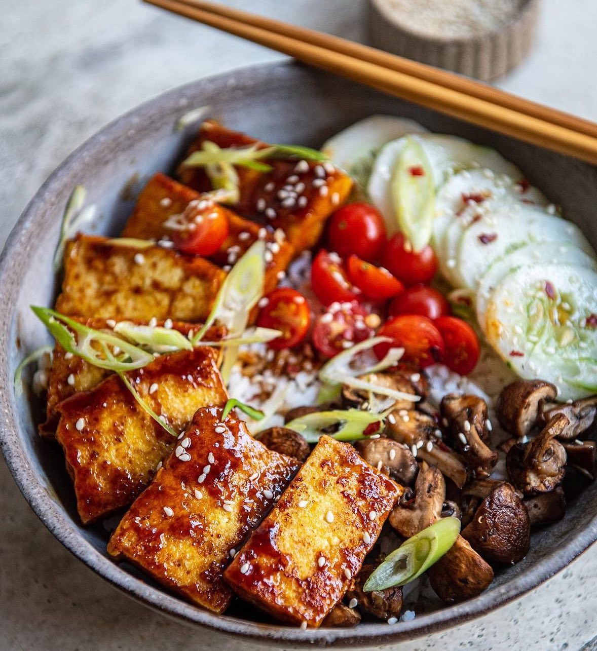Spicy Tofu Bowl with Vegetables