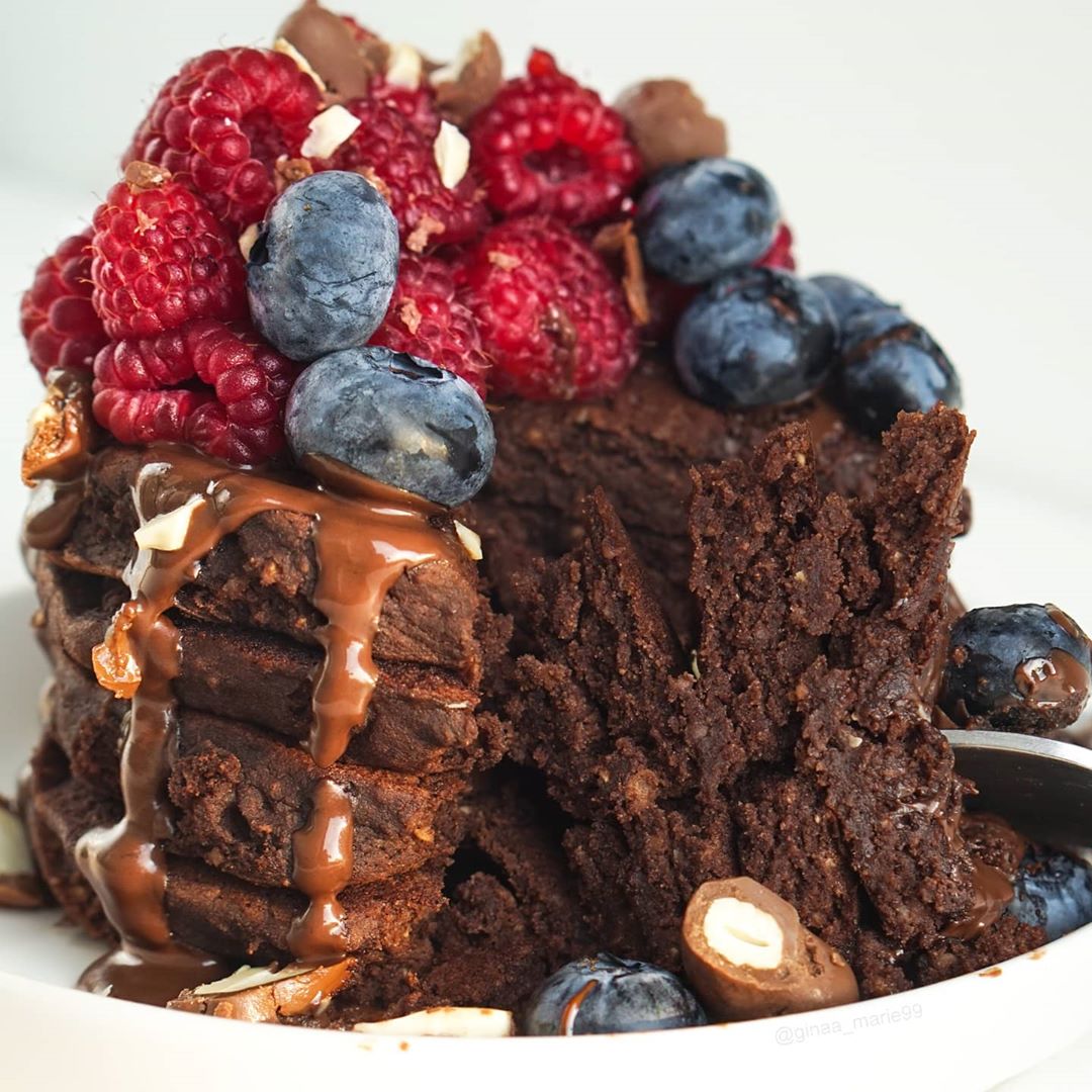 Fluffy Vegan Chocolate Pancakes with Berries