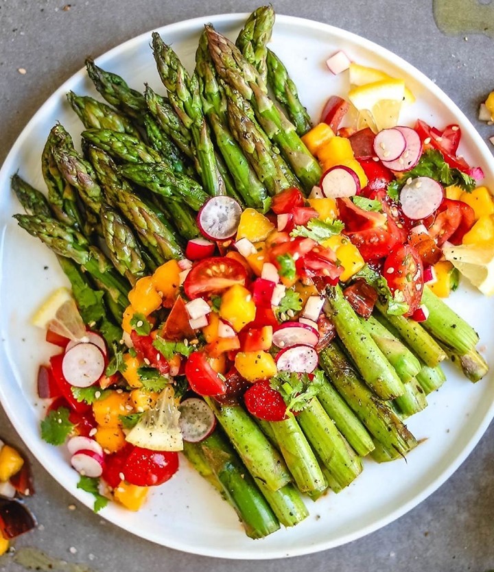 Charred Asparagus with Mango Tomato Salsa