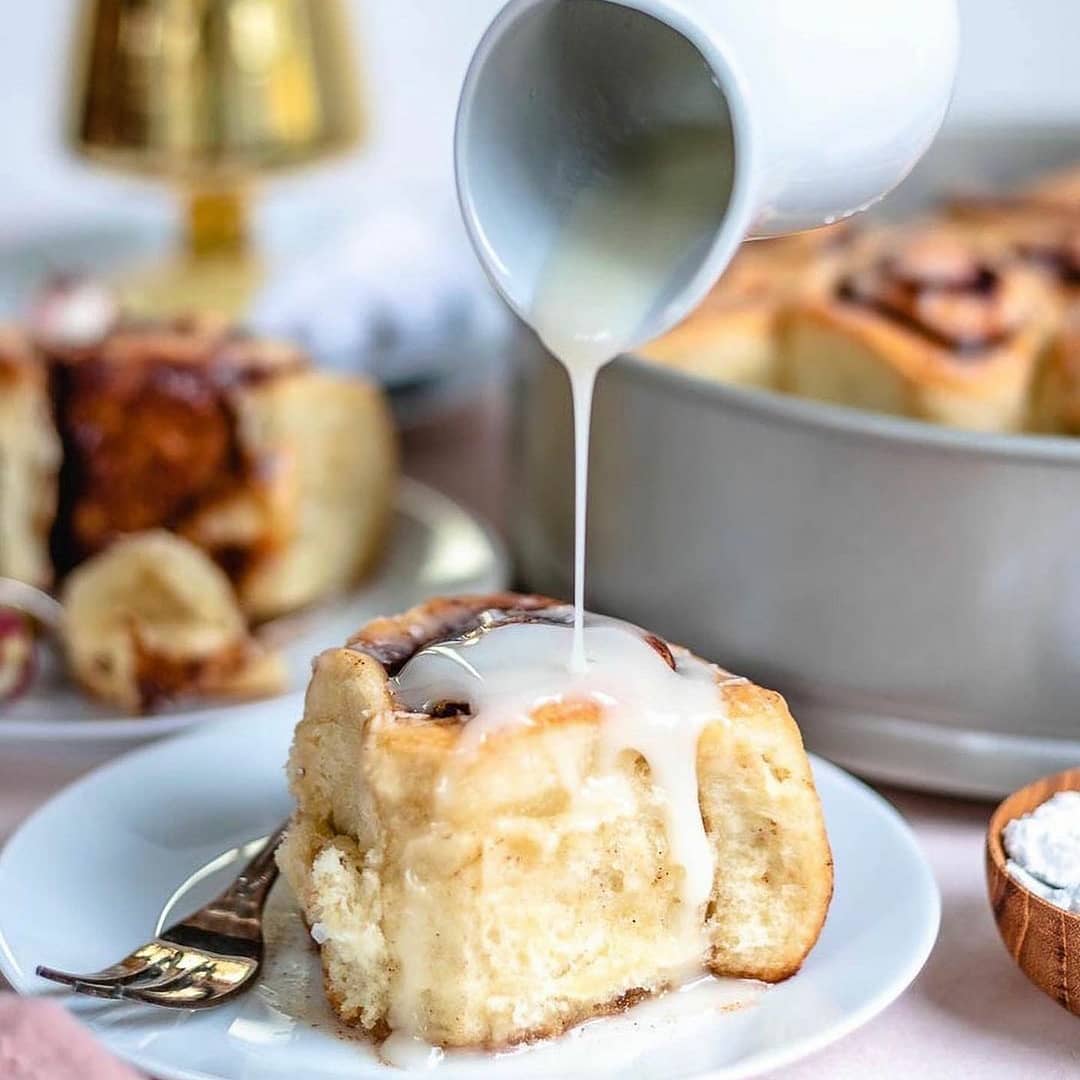 Vegan Cinnamon Rolls