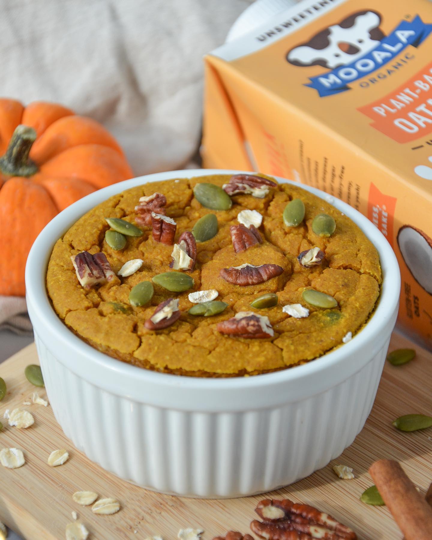 Pumpkin Pie Baked Oats with Coconut Oatmilk