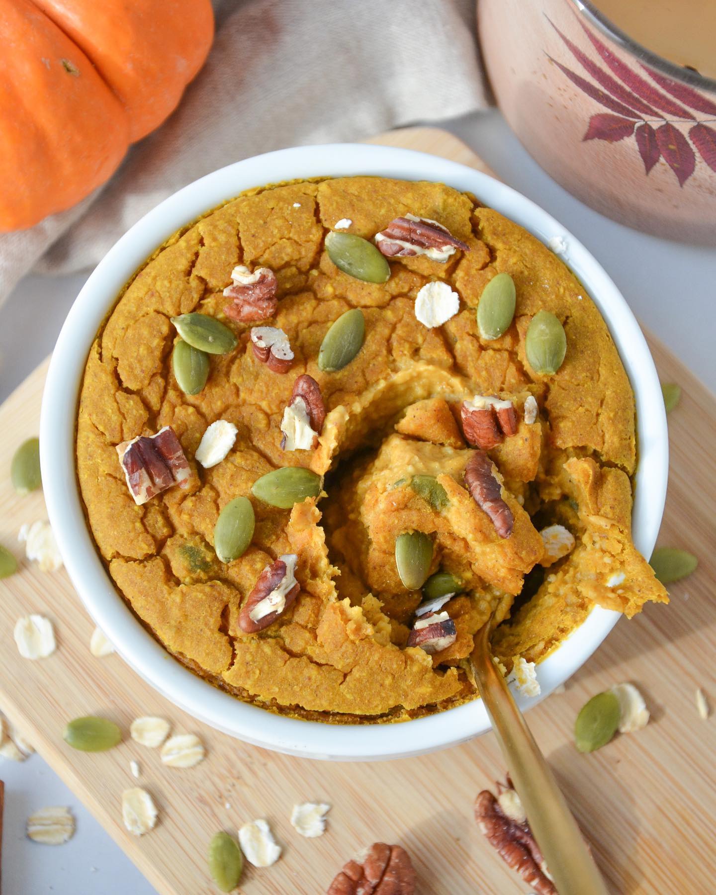 Pumpkin Pie Baked Oats with Coconut Oatmilk