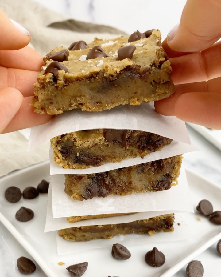 Fudgy Vegan Bean Blondies