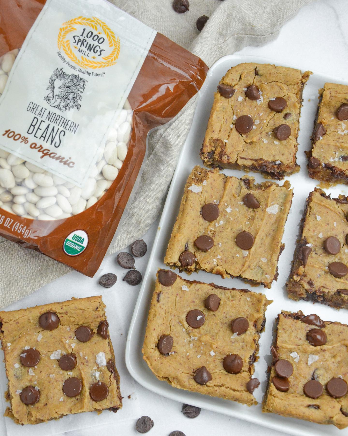 Fudgy Vegan Bean Blondies