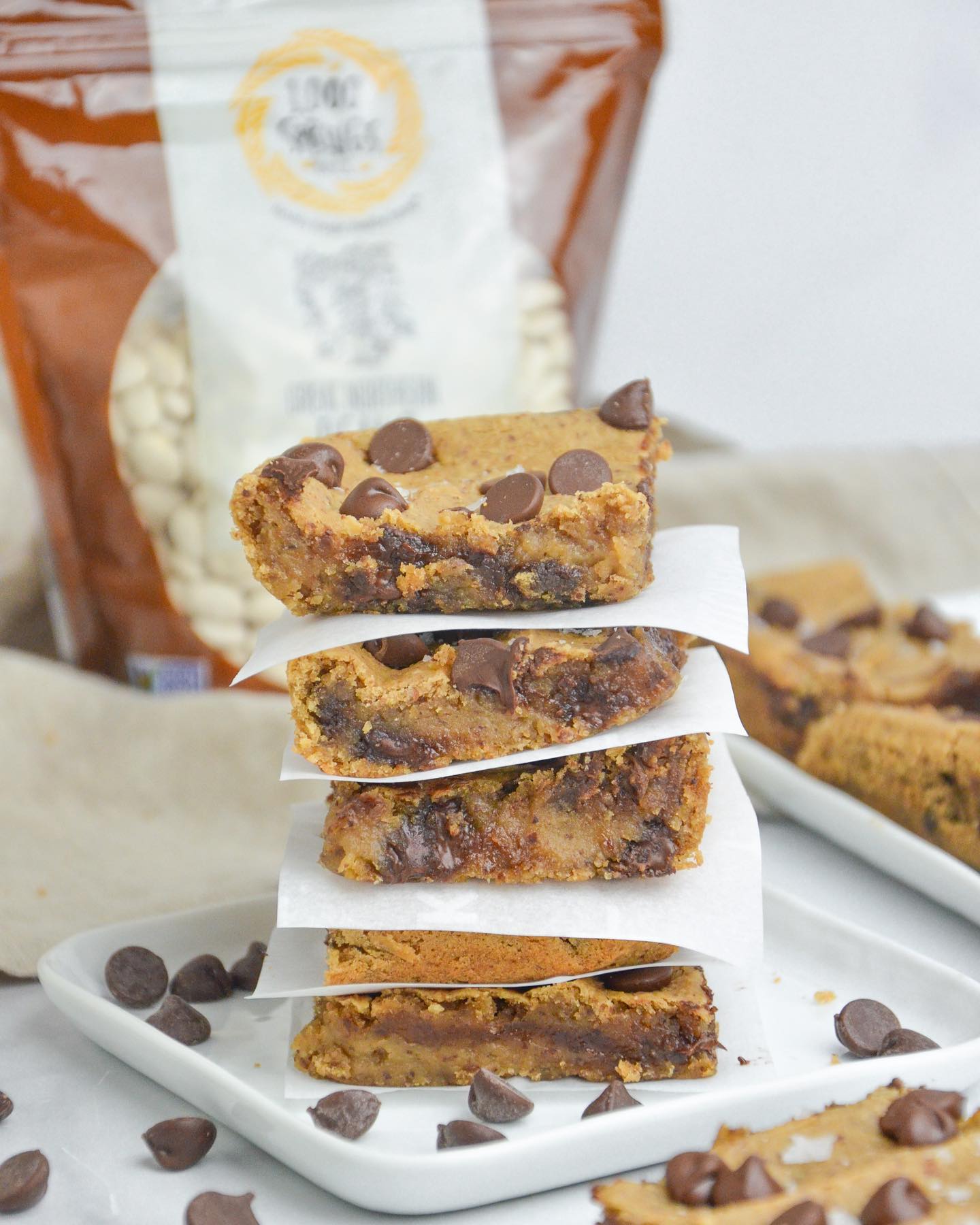 Fudgy Vegan Bean Blondies