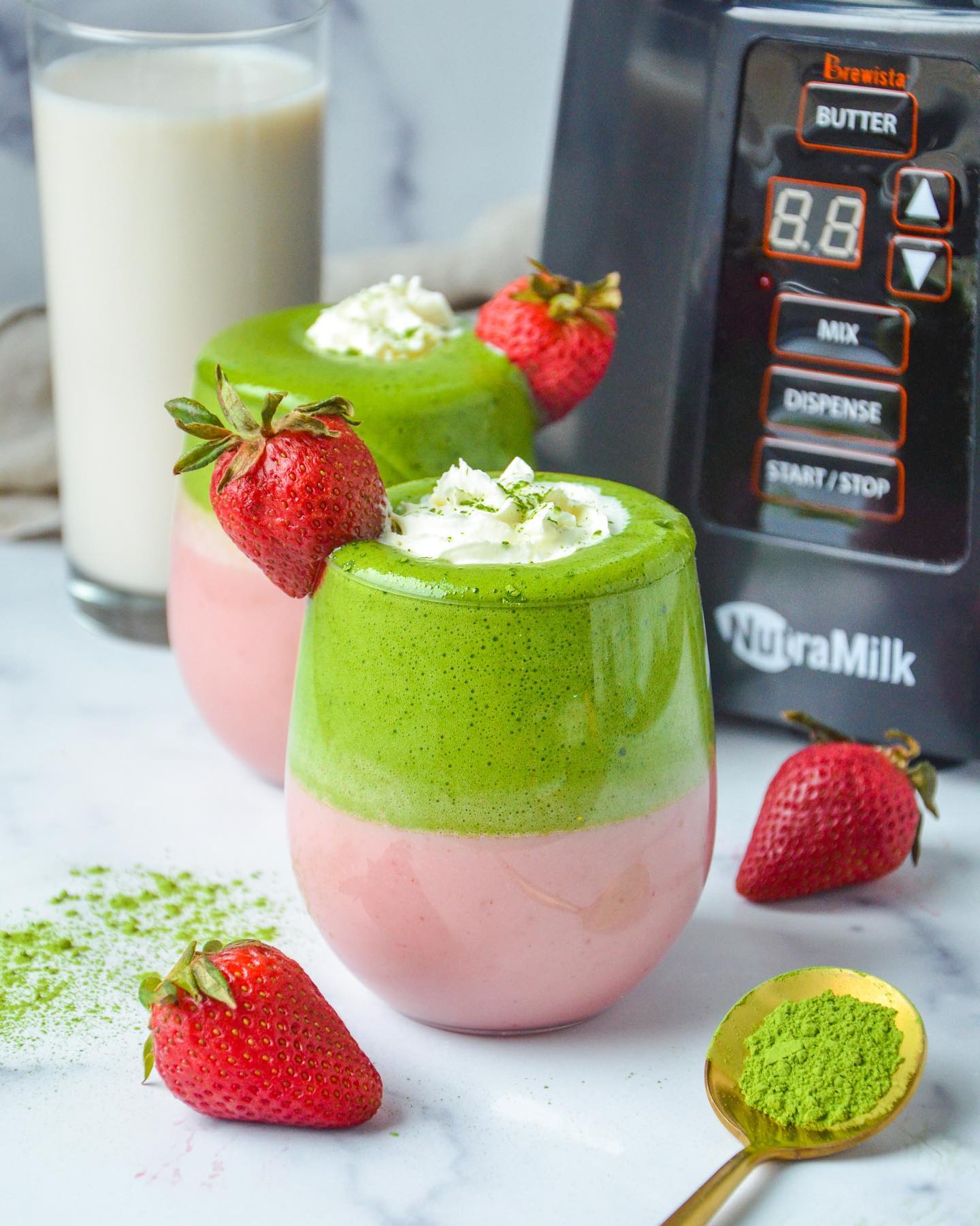 Strawberry Matcha Latte Recipe with Homemade Oat Milk