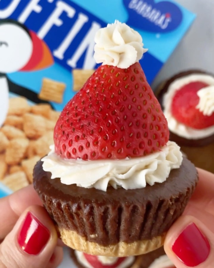 Mini Holiday Pies with Cereal Crust