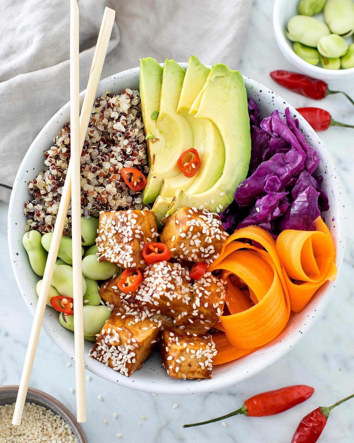 Spicy Peanut Tofu Poke Bowl