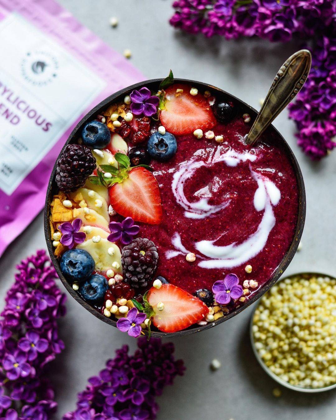 Double Berrylicious Smoothie Bowl