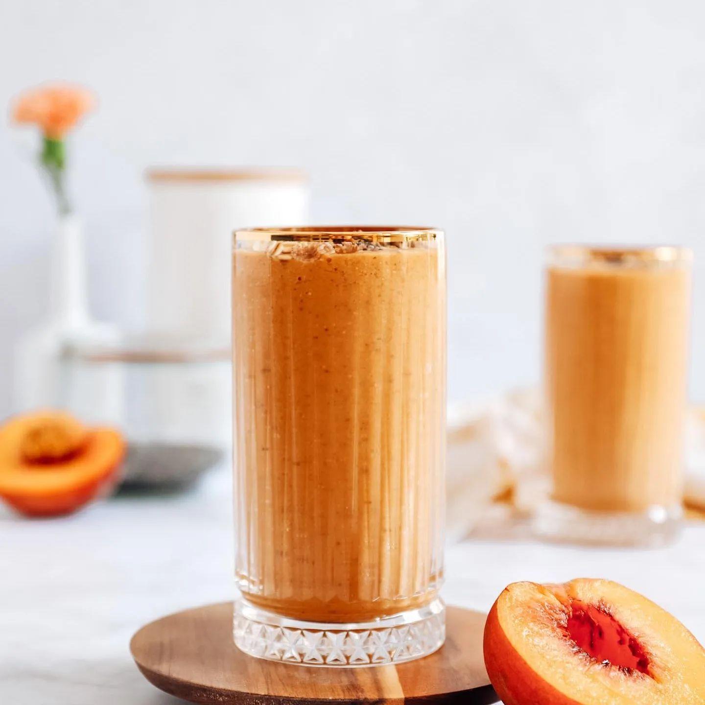 Mango and Peach Smoothie