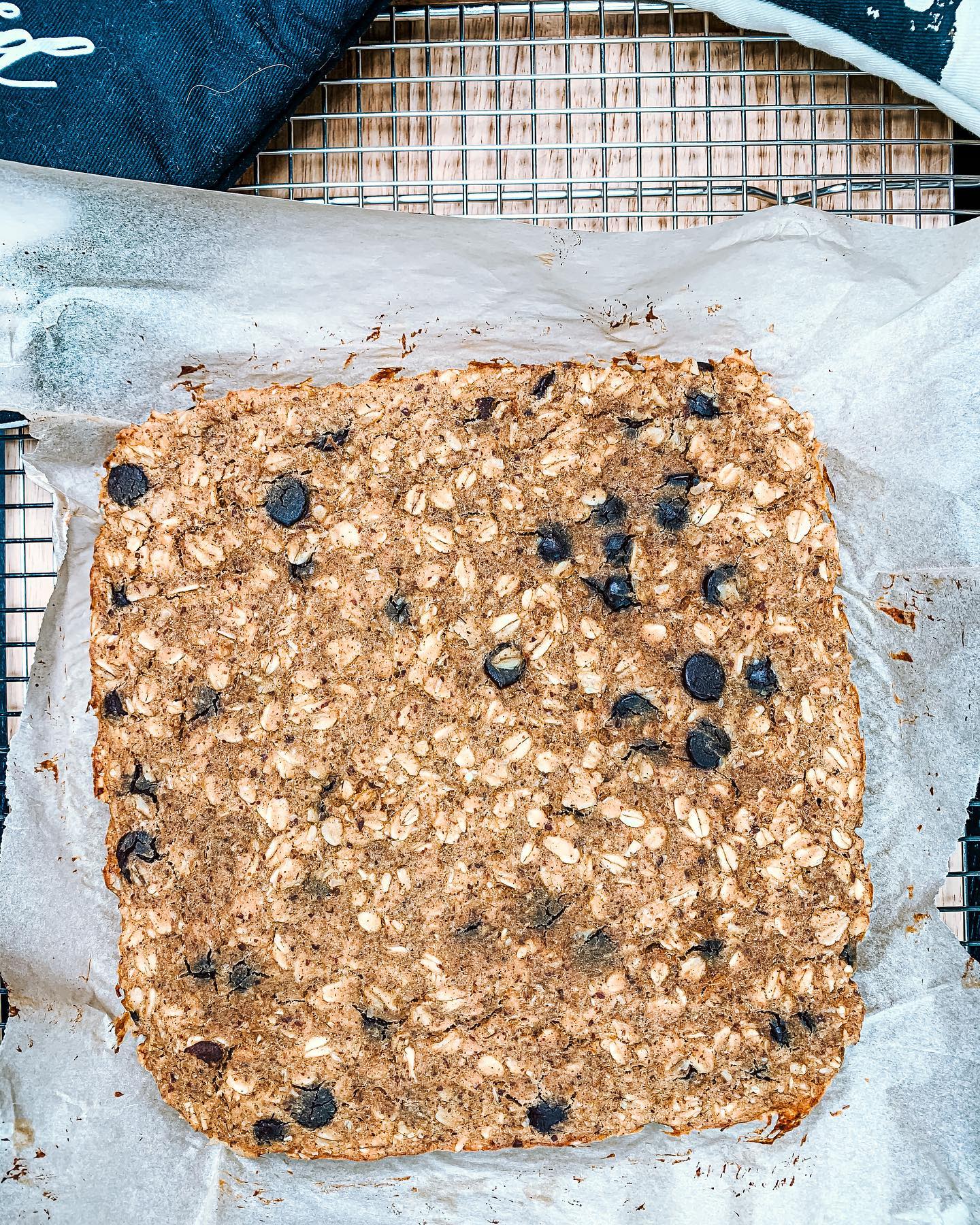 Protein Banana & Chocolate Chip Oat Bars