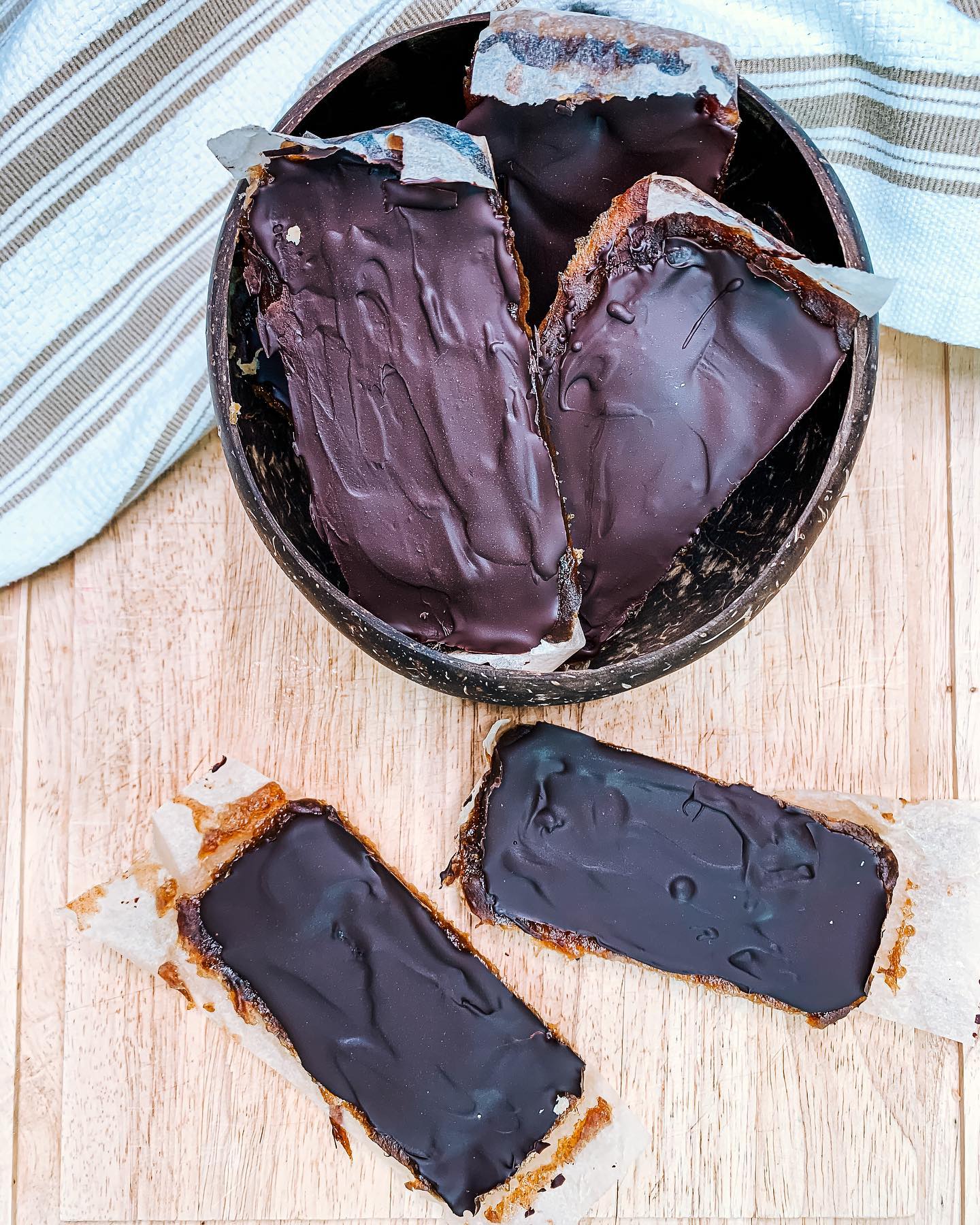 Irresistible Caramel Peanut Butter Chocolate Bars