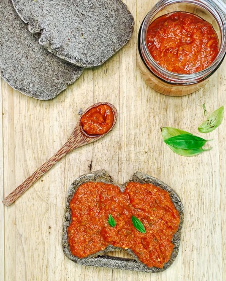Spicy Italian Spread with Roasted Bell Pepper