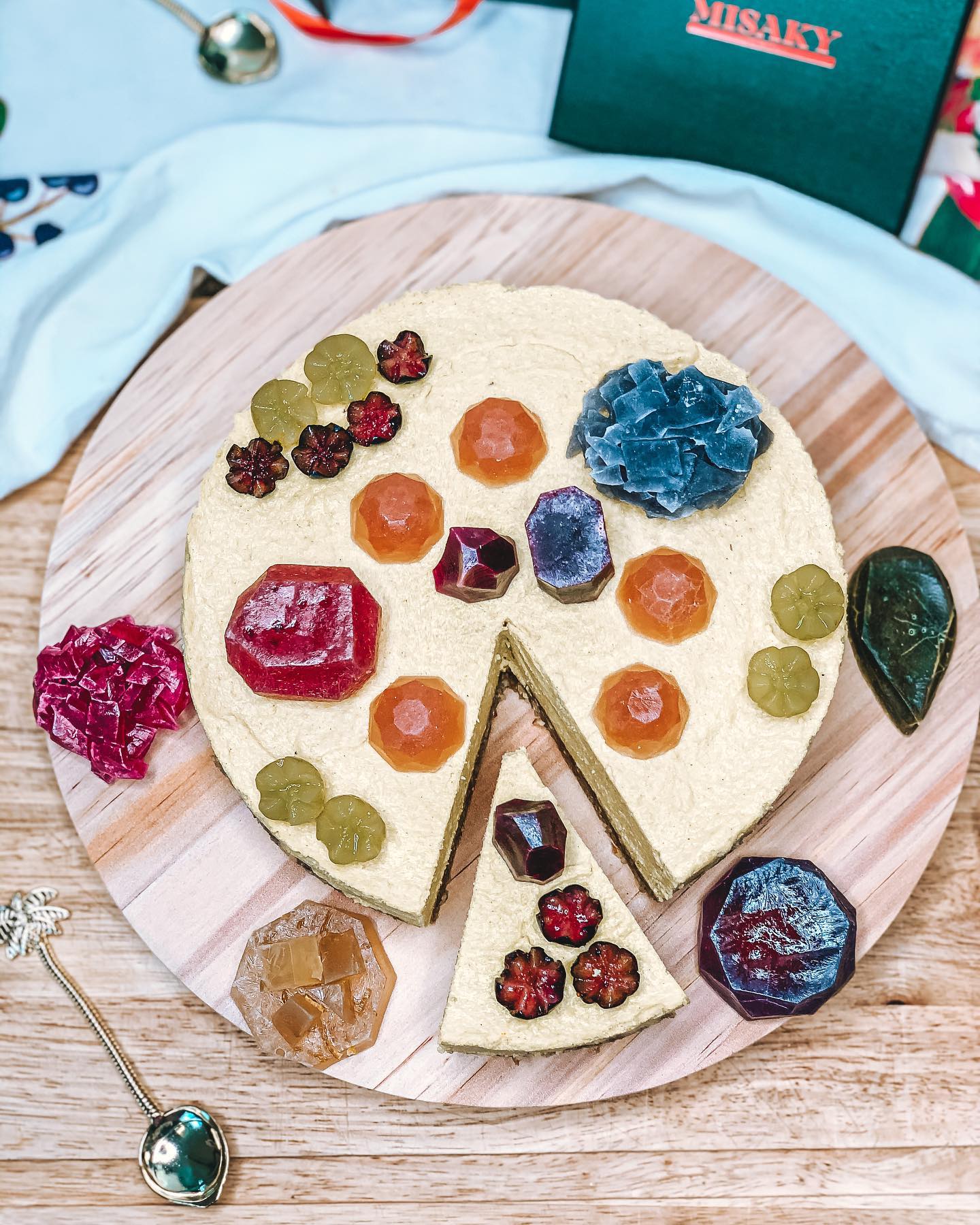 Mango Cheesecake with Edible Crystals