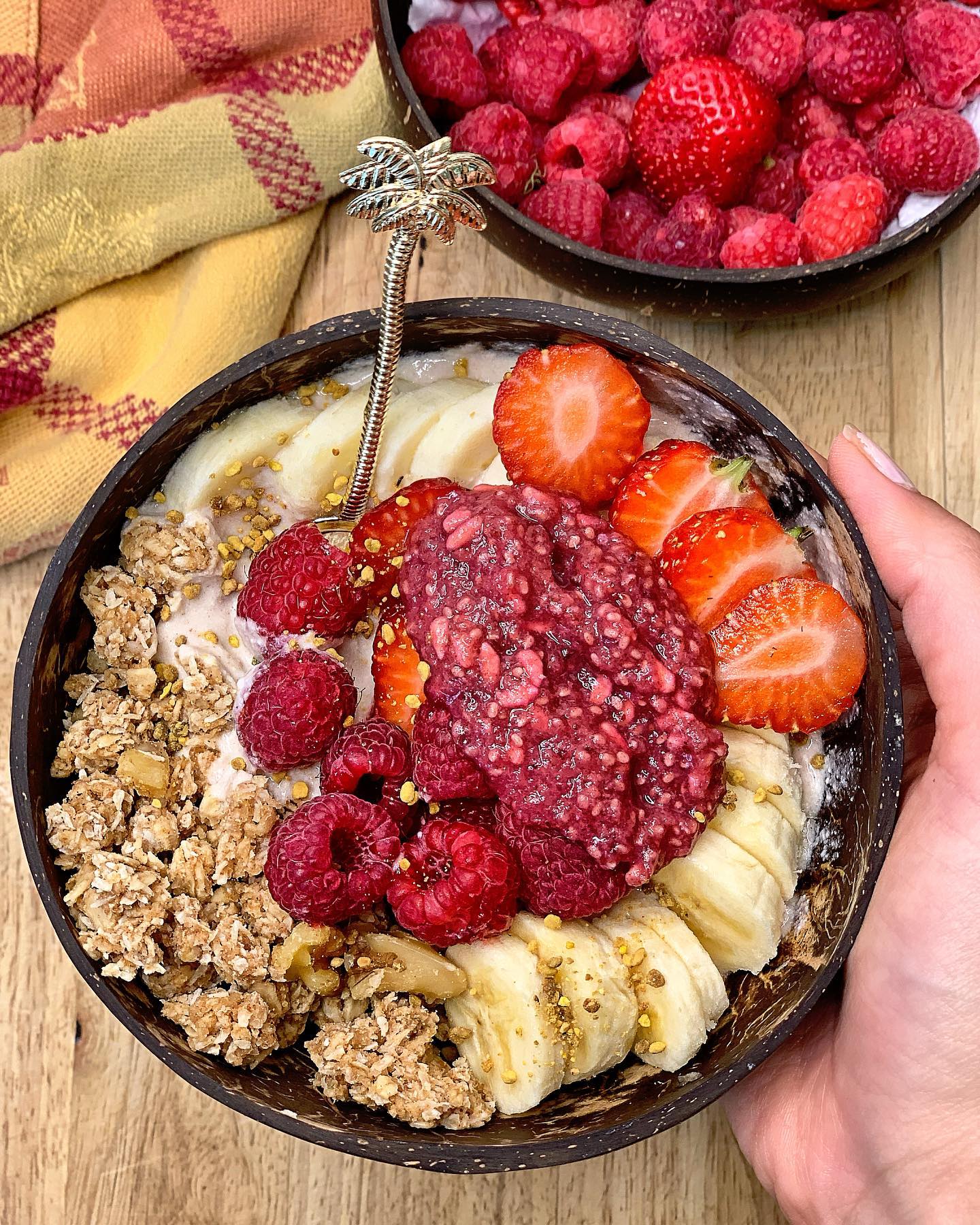 Easy Vegan Breakfast Bowl with Homemade Granola