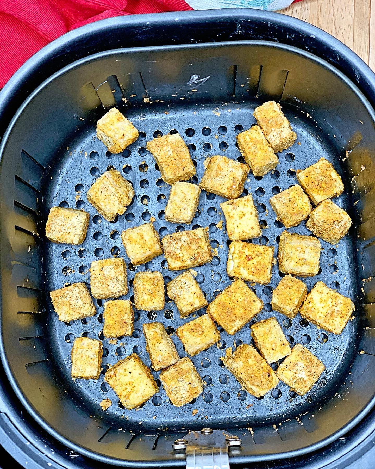 Teriyaki Kelp Noodles with Crispy Tofu