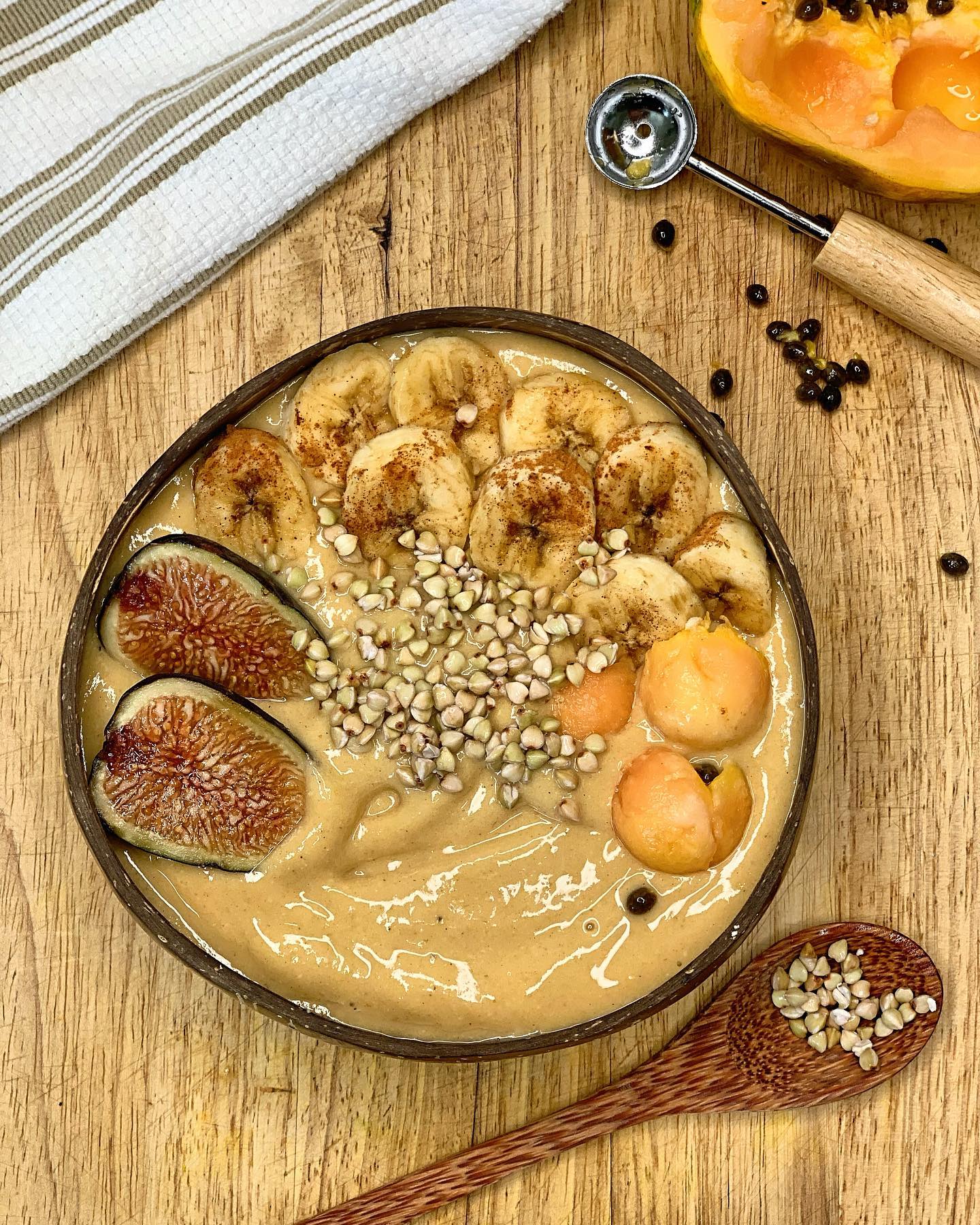 Creamy Papaya Smoothie