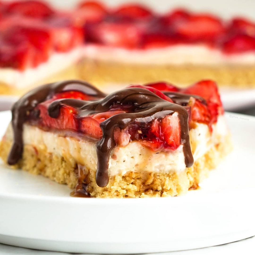 Healthy Strawberry Pudding Cake