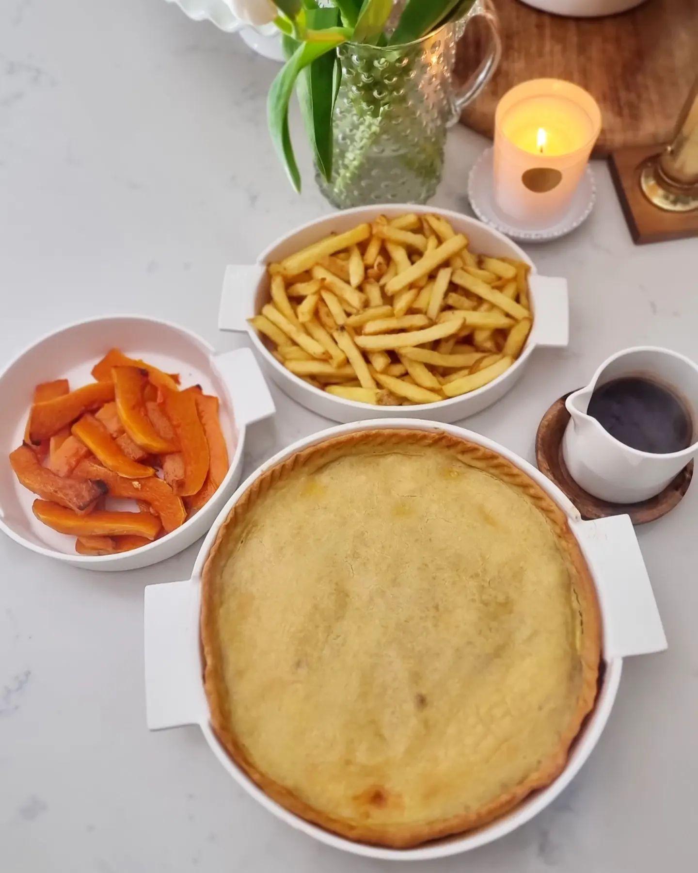 Mince and Mushroom Pie with Pastry