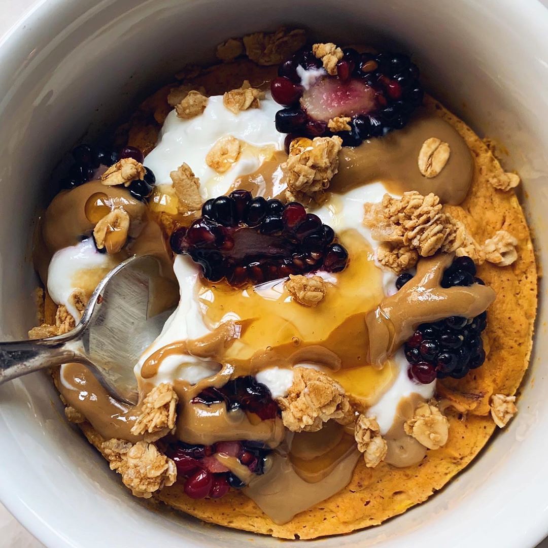 Easy Pumpkin Mug Cake for Breakfast