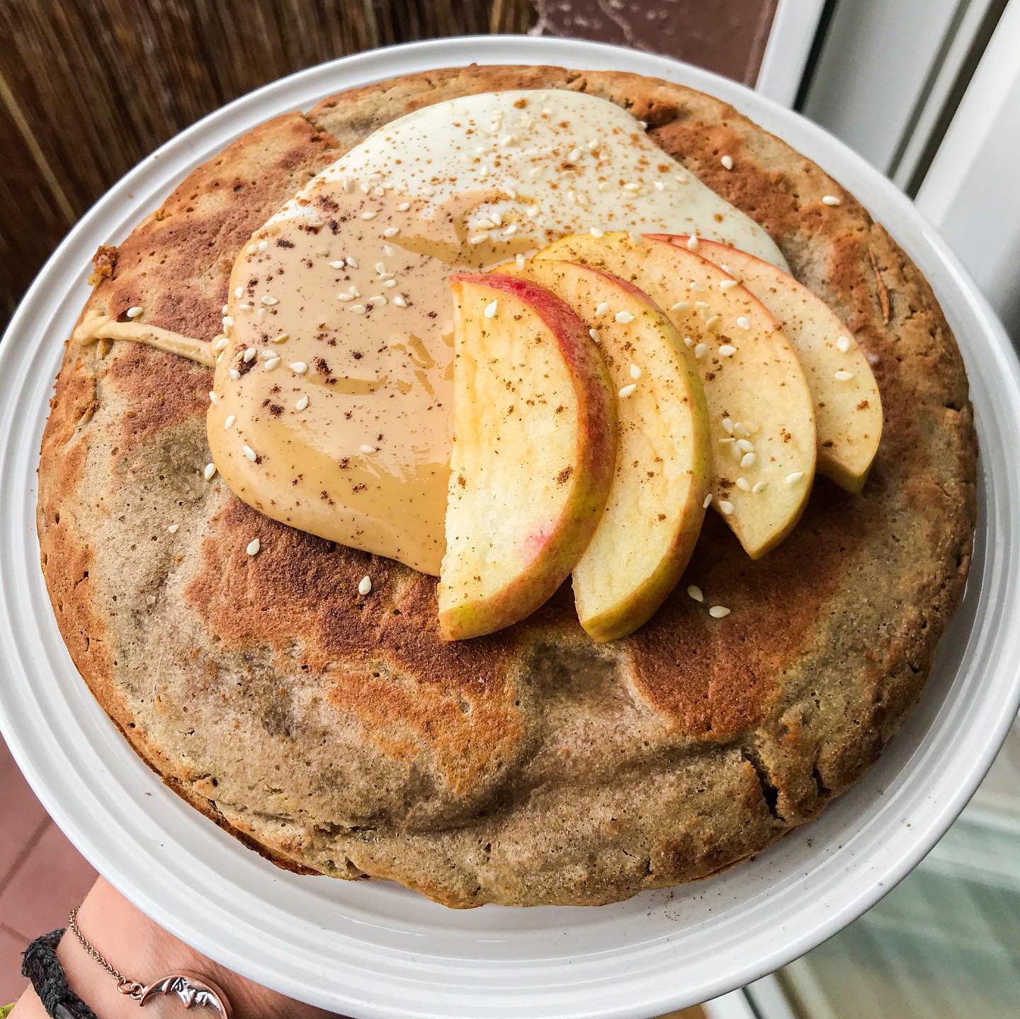 Vegan Apple Pie Omelette
